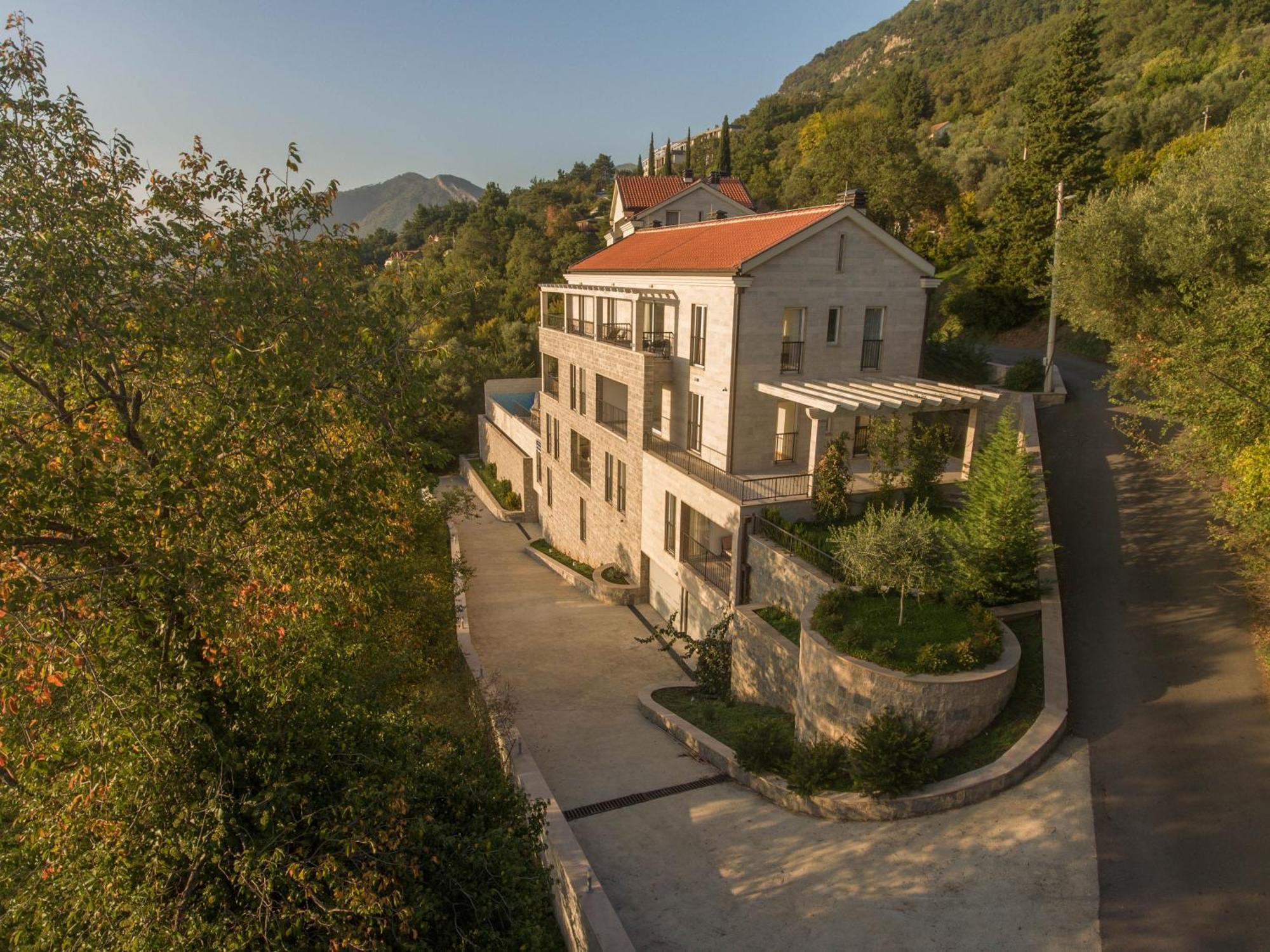 Panorama Bay Luxury Apartments Kotor Buitenkant foto