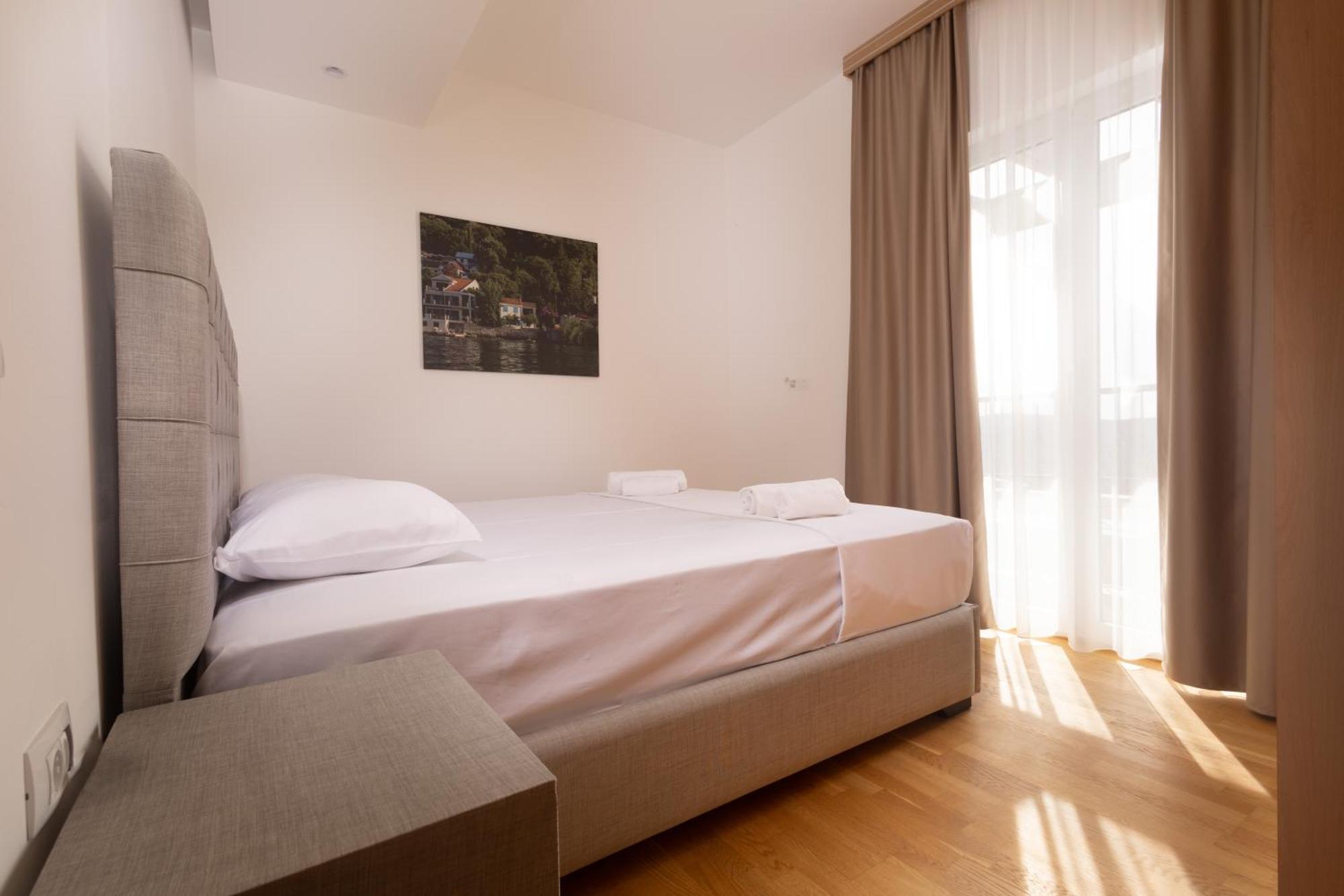 Panorama Bay Luxury Apartments Kotor Buitenkant foto