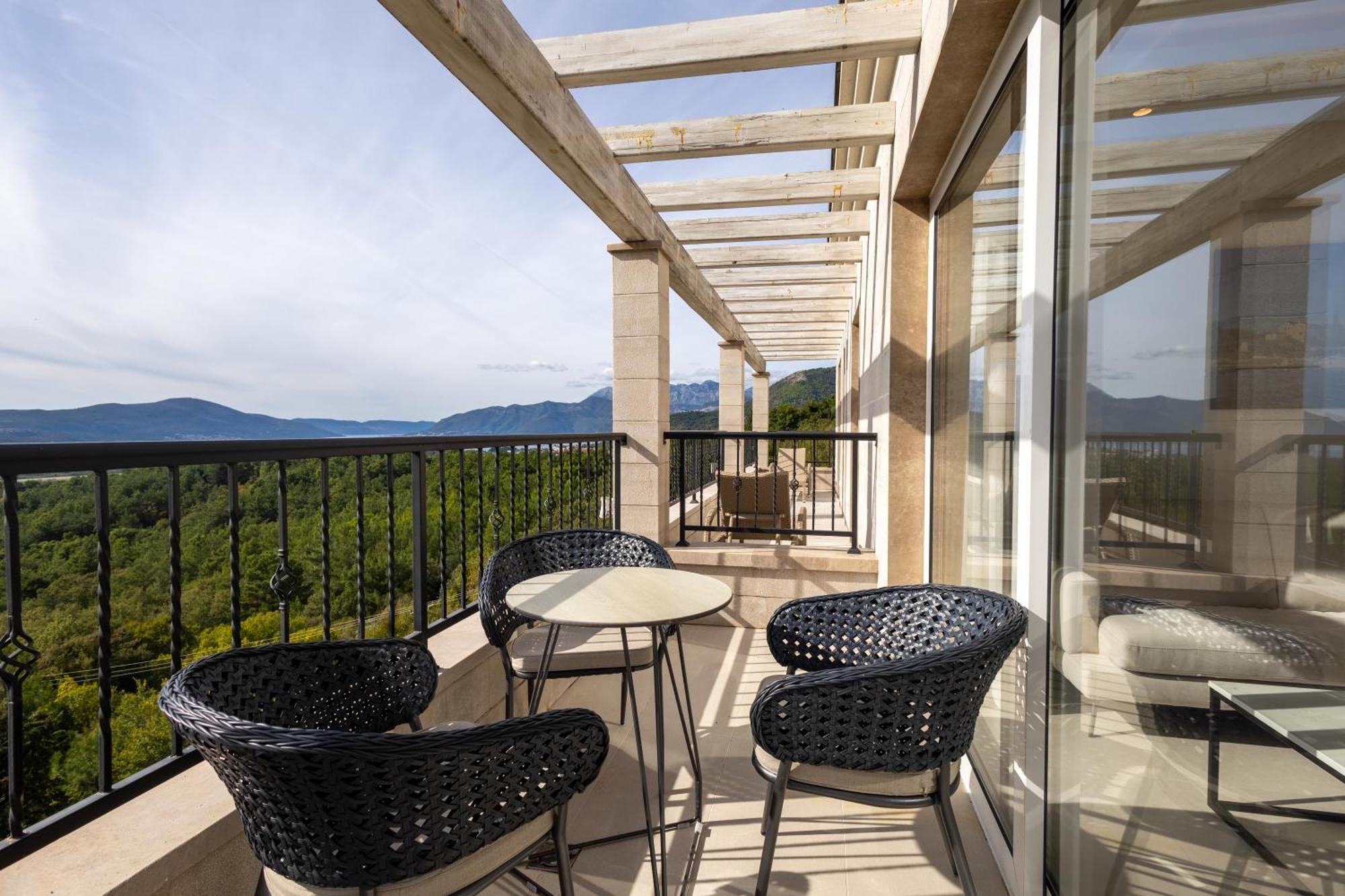 Panorama Bay Luxury Apartments Kotor Buitenkant foto